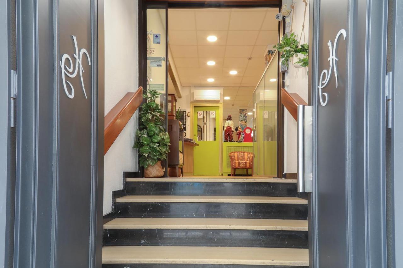Hotel Gloria Гренобъл Екстериор снимка